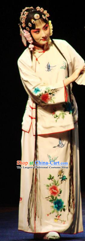 Chinese Kun Opera Actress Costumes Apparels and Headdress Green Peony Traditional Kunqu Opera Xiaodan Che Jingfang Dress Young Beauty Garment