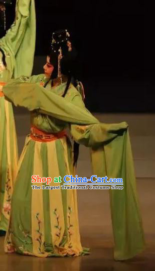 Traditional Chinese Kun Opera Young Female Apparels Costumes and Headpieces Zhu Meng Ji Traditional Kunqu Opera Actress Dress Garment
