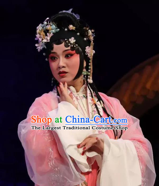 Traditional Chinese Kun Opera Hua Tan Young Female Apparels Costumes and Headpieces Zhu Meng Ji Traditional Kunqu Opera Actress Pink Dress Garment