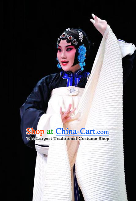 Chinese Kun Opera Young Female Costumes Apparels and Headdress The Prophetic Paintings Traditional Kunqu Opera Tsing Yi Dress Garment