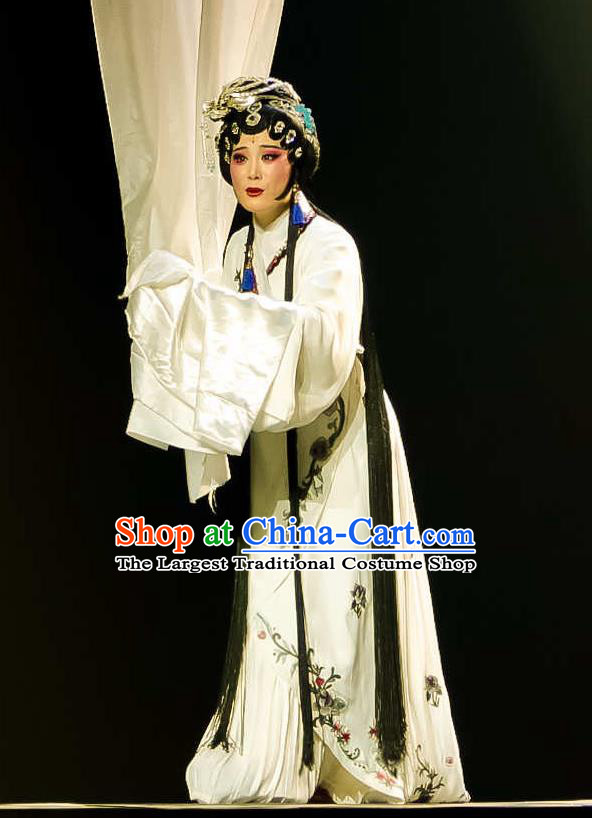 Chinese Huangmei Opera Hua Tan Garment Costumes and Headpieces Ji Mo Han Qing Traditional Anhui Opera Diva White Dress Apparels