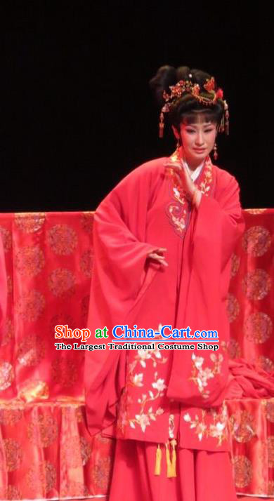 Chinese Ping Opera Actress Xue Baochai Countess Costumes and Headpieces Baoyu and Daiyu Traditional Pingju Opera Diva Red Dress Garment Wedding Apparels