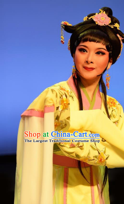 Chinese Shaoxing Opera Young Woman Dress Garment Shuang Yu Chan Yue Opera Actress Hua Tan Costumes Apparels and Hair Accessories