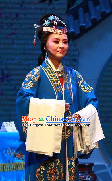 Chinese Shaoxing Opera Countess Costumes Yue Opera The Wrong Red Silk Garment Vieille Dame Apparels and Headdress