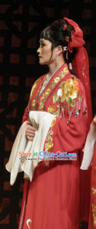 Chinese Shaoxing Opera Bride The Wrong Red Silk Costumes Yue Opera Wedding Garment Hua Dan Red Dress Apparels and Headpieces