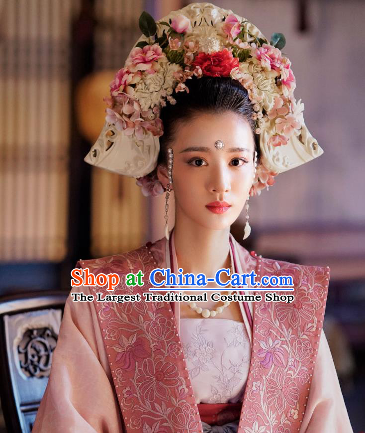 Chinese Ancient Noble Consort Zhang Historical Costumes Drama Serenade of Peaceful Joy Song Dynasty Court Concubine Garment and Hair Accessories
