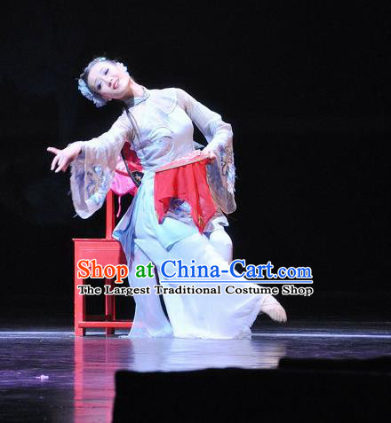 Chinese Opera Maiden Ten Mile Dowry Traditional Wedding Costumes and Headpieces Yue Opera Young Lady Dress Blue Garment Apparels