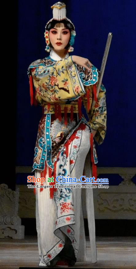 Chinese Beijing Opera Swordswoman Yu Ji Apparels Xiang Yu Costumes and Headpieces Traditional Peking Opera Martial Female Dress Garment