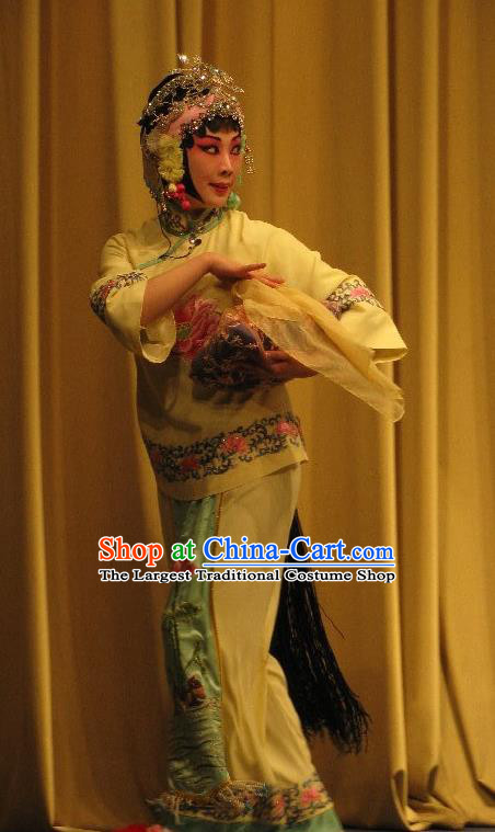 Chinese Beijing Opera Young Lady Apparels Xiu Ru Ji Costumes and Headpieces Traditional Peking Opera Hua Tan Li Yaxian Dress