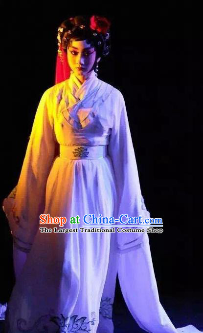 Chinese Beijing Opera Distress Maiden Apparels A Love Beyond Costumes and Headdress Traditional Peking Opera Diva Qu Xiuxiu Dress Actress Garment