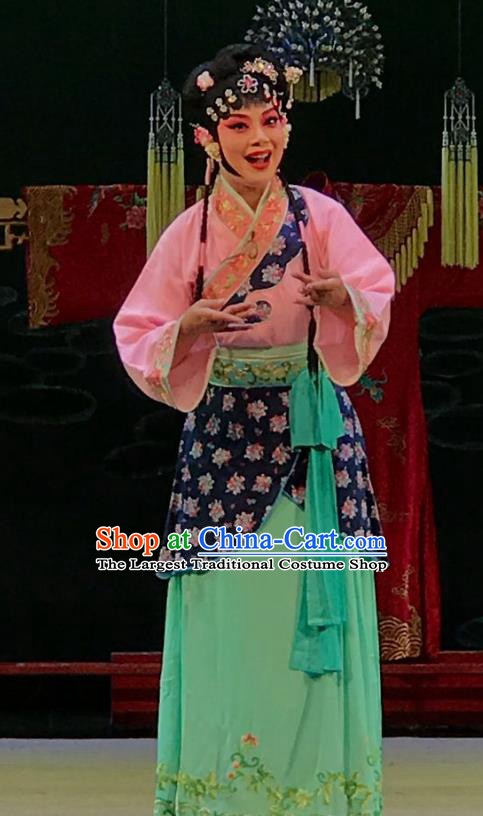 Chinese Beijing Opera Village Girl Garment Hong Ling Yan Costumes and Hair Accessories Traditional Peking Opera Xiaodan Dress Country Woman Li Fengjie Apparels