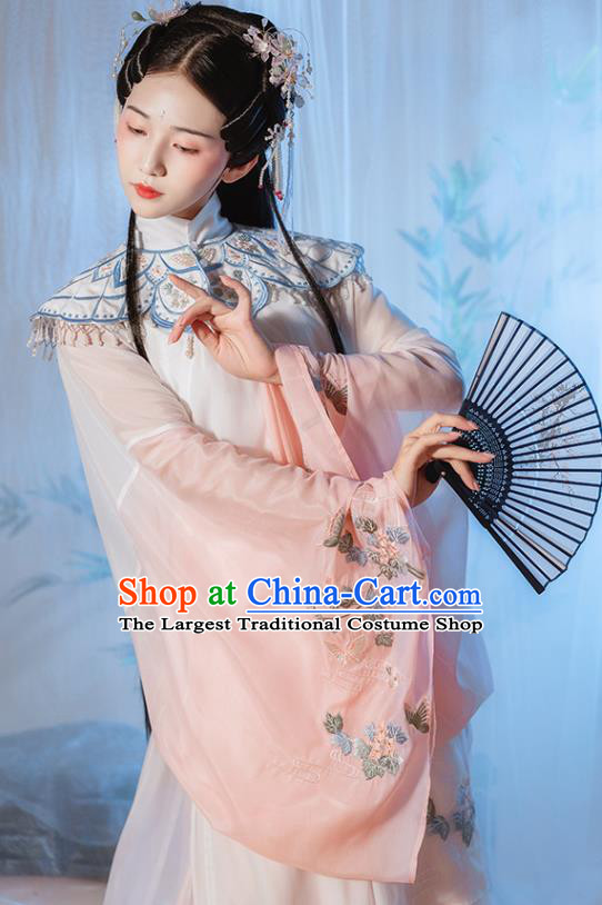 Chinese Traditional Ming Dynasty Noble Female Historical Costumes Embroidered Garment Ancient Royal Princess Hanfu Dress for Women