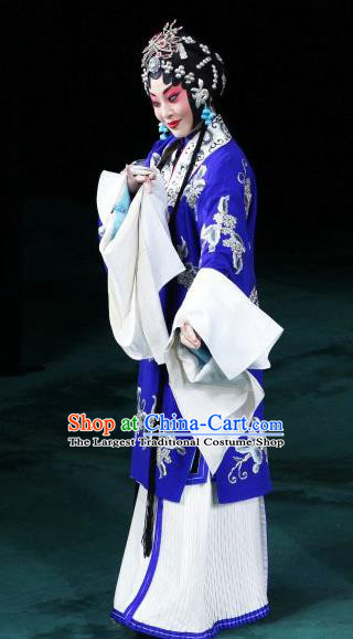 Chinese Beijing Opera Hua Tan Blue Apparels Costumes and Headpieces Hong Zong Lie Ma Traditional Peking Opera Diva Wang Baochuan Dress Garment