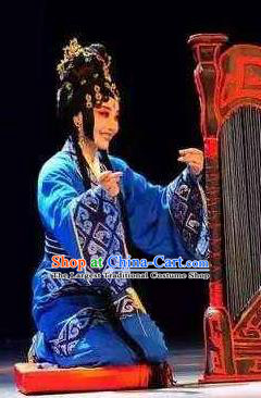 Chinese Beijing Opera Han Dynasty Countess Apparels Costumes and Headdress Xin Zhui Traditional Peking Opera Hua Tan Blue Dress Garment
