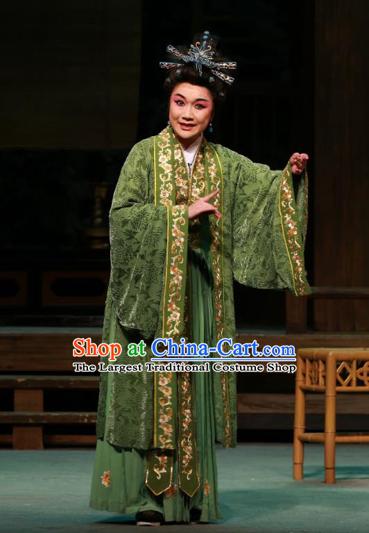 Chinese Beijing Opera Royal Dame Apparels Costumes and Headpieces Zhen Guan Flourishing Age Traditional Peking Opera Elderly Female Green Dress Garment