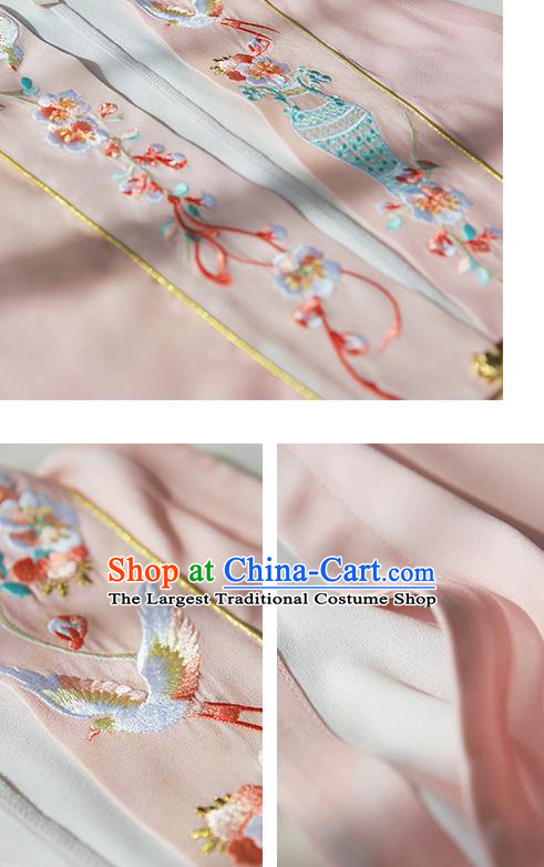 Chinese Traditional Ming Dynasty Patrician Lady Embroidered Hanfu Dress Ancient Noble Princess Apparels Historical Costumes for Rich Woman