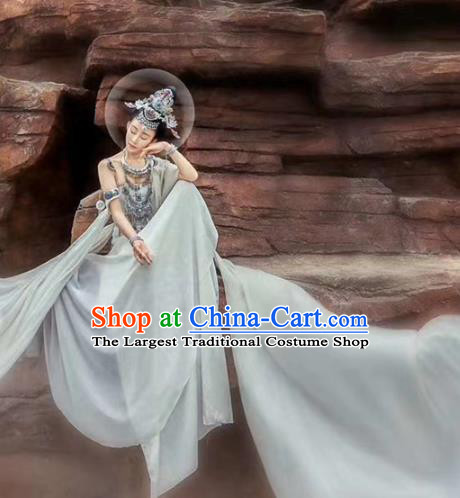 Chinese Traditional Dunhuang Flying Apsaras Apparels Tang Dynasty Palace Lady Historical Costumes Ancient Goddess White Hanfu Dress and Headpieces Complete Set