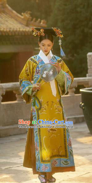 Chinese Traditional Qing Dynasty Manchu Lady Apparels Imperial Consort Historical Costumes Ancient Court Woman Hanfu Dress and Headpieces Complete Set