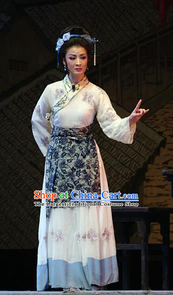 Chinese Shandong Opera Hostess Si Niang Garment Costumes and Headdress Hua Long Dian Jing Traditional Lu Opera Actress Apparels Country Woman Dress