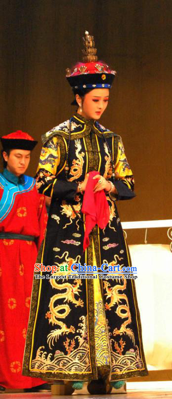 Chinese Beijing Opera Empress Garment Costumes and Headdress Shao Nian Tian Zi Traditional Qu Opera Hua Tan Apparels Qing Dynasty Queen Dress