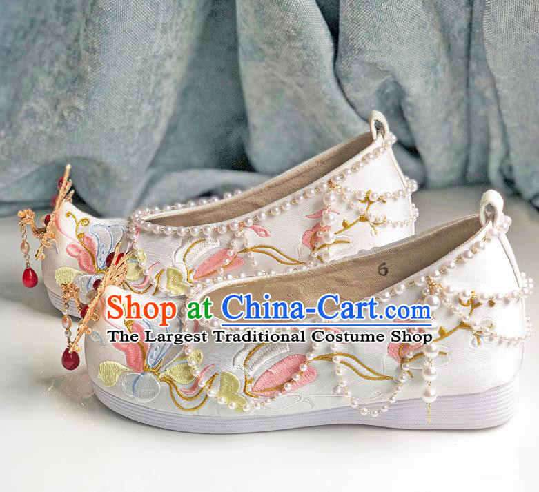 Chinese Ancient Princess Pearls Bow Shoes Traditional Cloth Shoes Wedding Hanfu Shoes Embroidered Shoes for Women