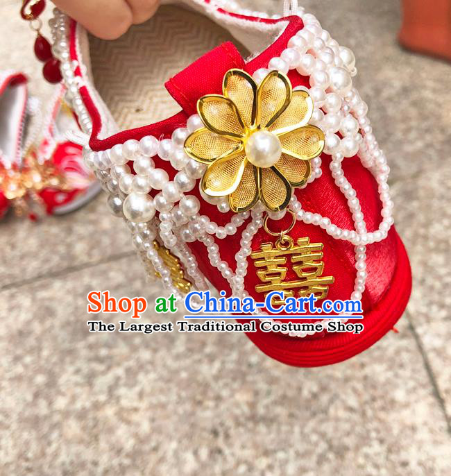 Chinese Traditional Wedding Red Embroidered Shoes Cloth Shoes Hanfu Shoes Ancient Princess Pearls Bow Shoes for Women