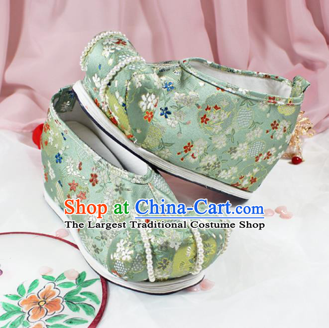 Chinese Traditional Handmade Green Satin Shoes Women Hanfu Shoes Ancient Princess Pearls Shoes Embroidered Shoes