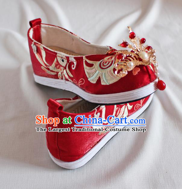 Chinese Traditional Handmade Wedding Red Satin Shoes Women Hanfu Shoes Ancient Princess Phoenix Head Shoes Embroidered Shoes