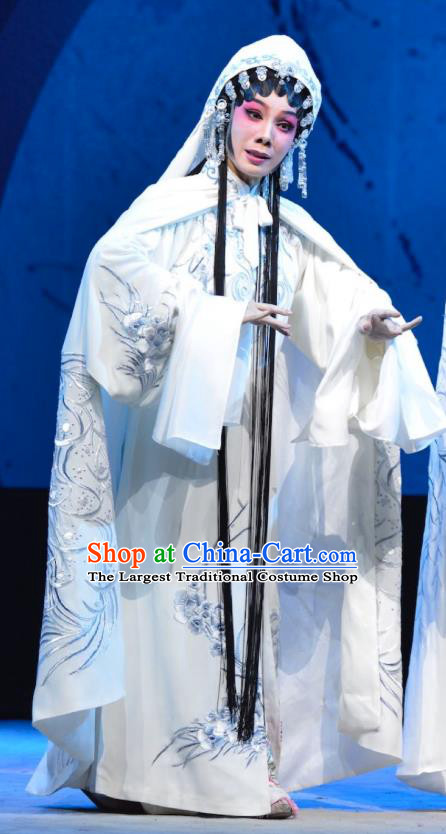 Chinese Cantonese Opera Distress Maiden Garment Hua Jian Ji Costumes and Headdress Traditional Guangdong Opera Hua Tan Apparels Tsing Yi Yang Yaoxian Dress
