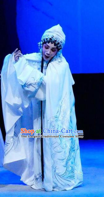 Chinese Cantonese Opera Distress Maiden Garment Hua Jian Ji Costumes and Headdress Traditional Guangdong Opera Hua Tan Apparels Tsing Yi Yang Yaoxian Dress