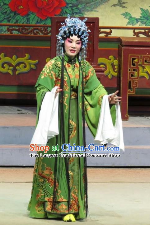 Chinese Cantonese Opera Noble Dame Garment The Strange Stories Costumes and Headdress Traditional Guangdong Opera Countess Apparels Rich Mistress Green Dress