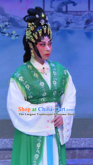 Chinese Cantonese Opera Elderly Female Garment Costumes and Headdress Traditional Guangdong Opera Dame Apparels Green Dress