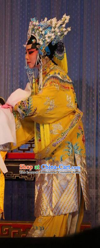 Chinese Cantonese Opera Royal Queen Garment Costumes and Headdress Traditional Guangdong Opera Court Woman Apparels Empress Dress