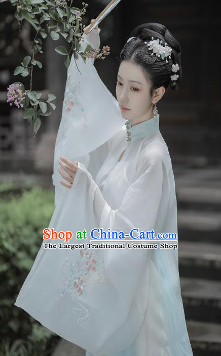 Chinese Traditional Ming Dynasty Noble Woman Embroidered Hanfu Dress Apparels Ancient Patrician Female Historical Costumes Complete Set