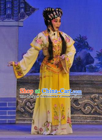 Chinese Cantonese Opera Servant Girl Garment Da Nao Mei Zhi Fu Costumes and Headdress Traditional Guangdong Opera Young Lady Apparels Xiaodan Yellow Dress