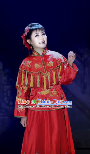 Chinese Historical Drama Autumn Begins Ancient Bride Garment Costumes Traditional Stage Show Dress Qing Dynasty Young Lady Ma Fengming Wedding Apparels and Headpieces