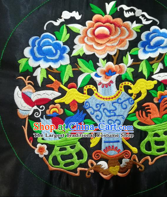 Chinese Traditional Embroidered Flowers Vase Patch Cloth Decoration Embroidery Craft Embroidered Accessories