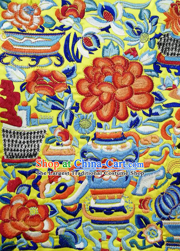 Chinese Traditional Embroidered Flowers Pattern Yellow Cloth Patch Decoration Embroidery Craft Embroidered Accessories