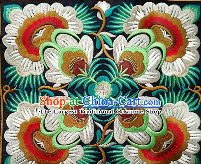 Chinese Traditional Embroidered Flowers Pattern Patch Decoration Embroidery Craft Embroidered Accessories