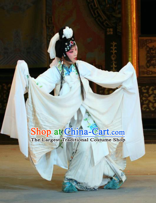 Chinese Sichuan Opera Highlights Distress Maiden Garment Costumes and Headdress En Chou Ji Traditional Peking Opera Tsing Yi Dress Actress Bu Qiaozhen Apparels