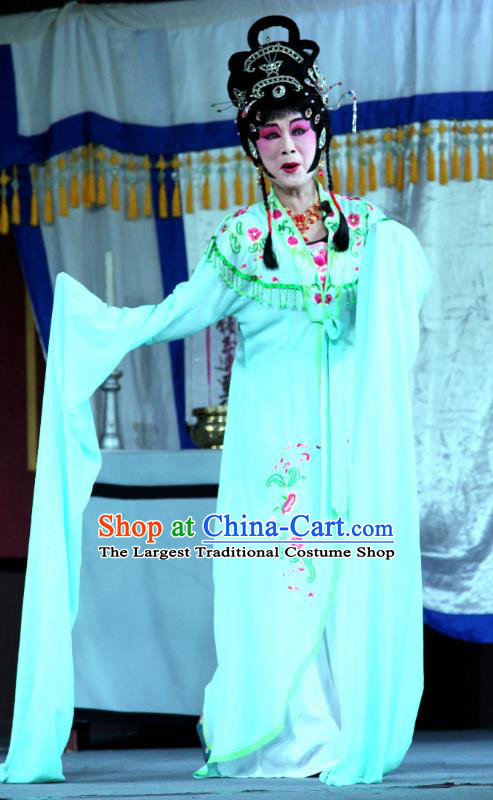 Chinese Sichuan Opera Highlights Distress Maiden Garment Costumes and Headdress The Romance of Hairpin Traditional Peking Opera Tsing Yi Dress Diva Qian Yulian Apparels