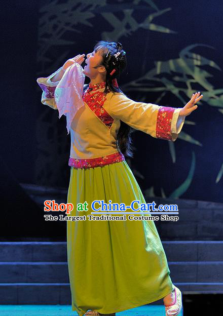 Chinese Sichuan Highlights Opera Young Lady Garment Costumes and Headdress Gua Yin Zhi Xian Traditional Peking Opera Village Girl Yu Yang Dress Xiaodan Apparels