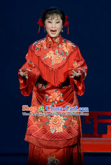 Chinese Hebei Clapper Opera Bride Garment Costumes and Headdress Bei Guo Jia Ren Traditional Bangzi Opera Actress Red Dress Diva Liu Xikui Wedding Apparels