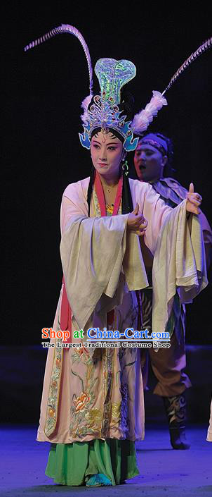 Chinese Sichuan Highlights Opera Young Female Garment Costumes and Headdress The Mountain of Fire Traditional Peking Opera Princess Tie Shan Dress Hua Tan Apparels