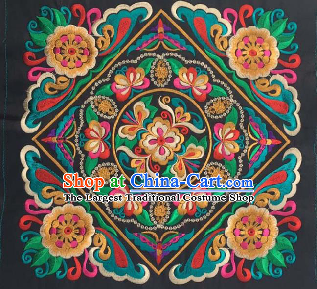 Chinese Traditional Embroidered Flowers Butterfly Patch Decoration Embroidery Applique Craft Embroidered Square Accessories