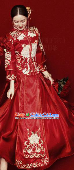 Chinese Traditional Wedding Apparels Embroidered Red Blouse and Dress Costumes Bride Xiuhe Suits for Women