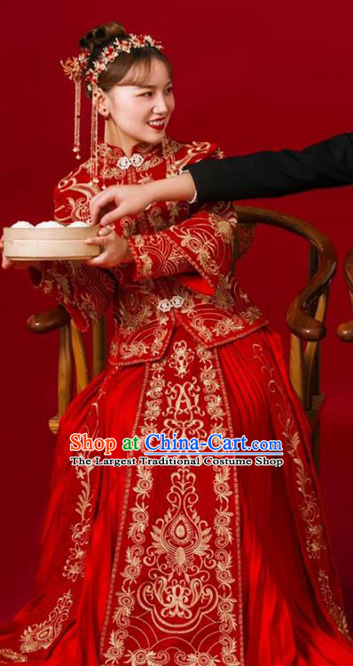 Chinese Traditional Bride Slim Apparels Embroidered Red Drilling Blouse and Dress Costumes Wedding Xiuhe Suits for Women