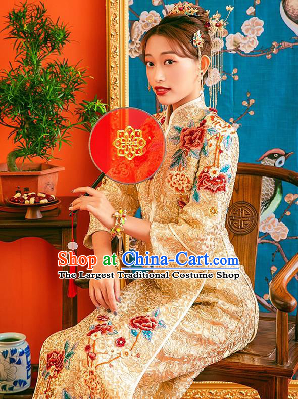 Chinese Traditional Bride Embroidered Peony Apparels Golden Blouse and Dress Costumes Wedding Xiuhe Suits for Women