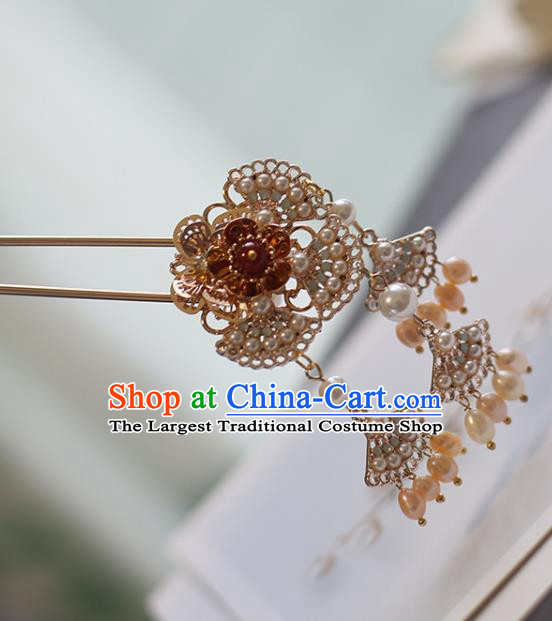 Handmade Chinese Court Red Plum Hair Clip Traditional Classical Hair Accessories Ancient Qing Dynasty Imperial Consort Golden Hairpins for Women