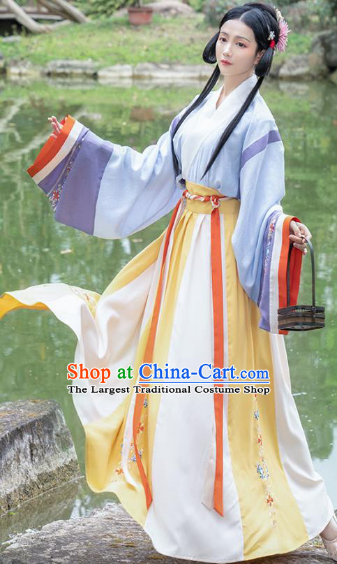 Traditional Chinese Jin Dynasty Patrician Lady Dress Hanfu Apparels Ancient Royal Infanta Historical Costumes Blouse and Skirt Complete Set